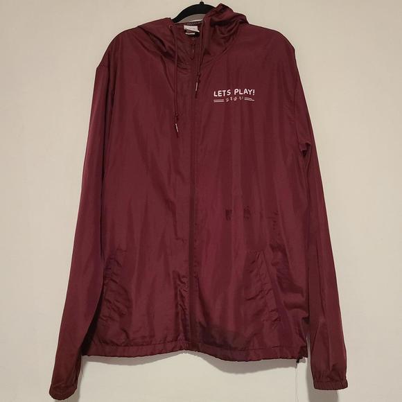 Damaged Omocat Bunnygirl Let's Play Anime Kawaii Red Windbreaker Jacket Size 2XL - Picture 2 of 9